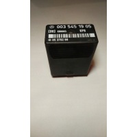 Мерседес w124 реле насосы топлива 0035451905