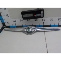 Молдинг капота VAG Roomster (2006 - 2015) 5J0853633A