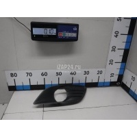 Решетка в бампер правая Ford Focus II (2008 - 2011) 1528560