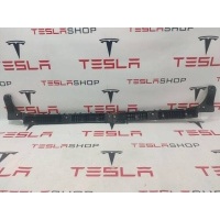 Кронштейн крепления бампера Tesla Model 3 2021 1121191-00-E,1121191-00-C