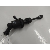 Цилиндр сцепления главный Nissan Qashqai (2007-2010) 2007 30610JD000