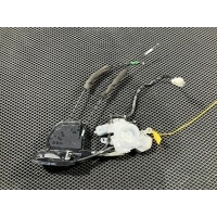 замок двери задней правой Lexus LS 4 2007 6905050080