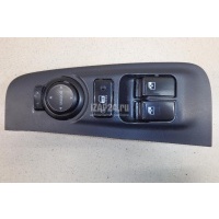 Блок управления стеклоподъемниками Hyundai-Kia Starex H1/Grand Starex 2007 935704H300WK