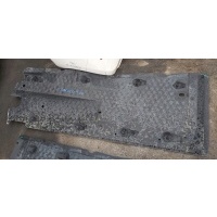 Volkswagen scirocco 09 год крышка нижняя правый 1k0825272a