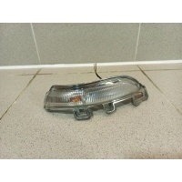 Повторитель в зеркало правое Renault Arkana 261603164R