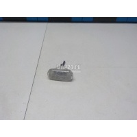 Повторитель на крыло белый Nissan Micra (K12E) (2002 - 2010) 26160AX00A
