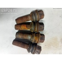 Болт колесный (гайка колесная) Volkswagen Touareg 2006 7L0601139A