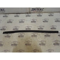 уплотнитель капота Audi A4 (B8) 2007-2015 2008 8T0823723A