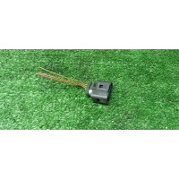 разъем Audi 1j0973704