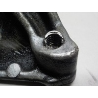 Кронштейн кондиционера VAG Crafter 2016 04L260089