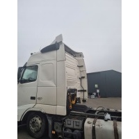 Спойлеры дефлекторы кабины комплект volvo fh 12 13 globetrotter