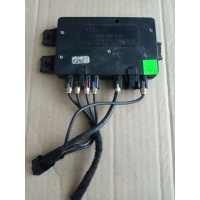 Audi a4 b5 a6 c5 усилитель антенный 4d0035530