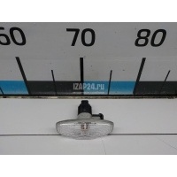 Повторитель на крыло белый Hyundai-Kia Getz (2002 - 2010) 923012F010