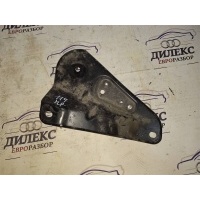 кронштейн балки Audi A4 (B8) 2007-2015 2008 8K0505220C