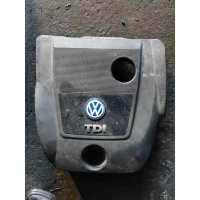 Крышка двигателя декоративная Volkswagen Golf 4(1997-2004) 2001 038103925