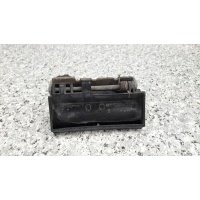 Mb830586 space вагон iii ручка крышки багажника багажника