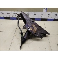 Кронштейн передней подвески VAZ Chevrolet NIVA 21232904223