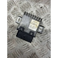 Реле бензонасоса Volkswagen Touareg 1 2008 4f1906093b