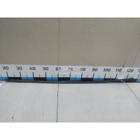 Накладка стекла переднего правого Land Rover Discovery III (2004 - 2009) CGE000482