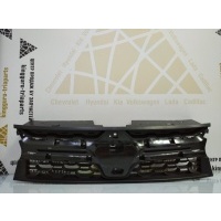 Решетка радиатора Renault Duster 1 HSA/M Рестайлинг 2015-2021 623103564R