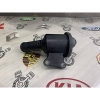 Горловина маслозаливная Land Rover Freelander L359 2008 LR011181
