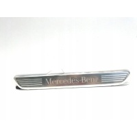 Накладка порога правый мерседес w205 w213 a2056800735