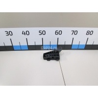 Направляющая заднего бампера левая Toyota RX 300/330/350/400h (2003 - 2009) 521560E011