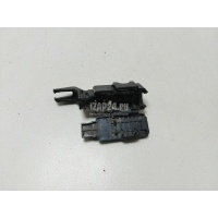 Крепеж Toyota Sienna III (2010 - 2020) 2384131070