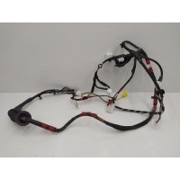 Проводка двери Toyota RAV 4 4 (CA40) рест. (2015-2019) 2017 8215242D40