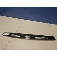 Накладка крышки багажника Toyota Camry V70 2017- 7681333010