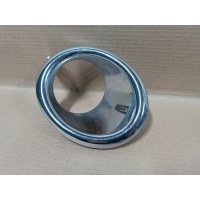 Рамка противотуманной фары левой Nissan Patrol Y62 2010- 622571LA0A