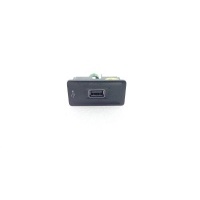 Адаптер USB Volkswagen Touareg CR 2020 760035222