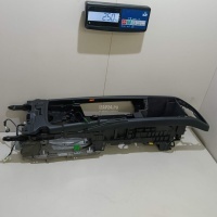 Консоль Volvo XC90 2015 31694315