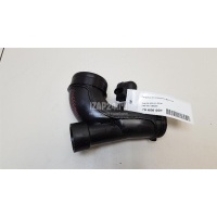 Патрубок воздушного фильтра VAG A4 [B9] 2015 05L129635A