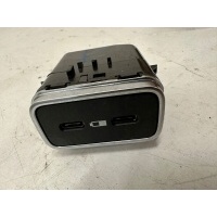 Вход usb ladowarka мерседес w167 a1678205201