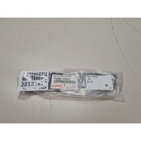 Уплотнитель накладки порога Lexus ES 250 SV60 2012- 7586333030