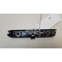 Блок кнопок управления сиденьем BMW 5-serie G30/G31/F90 2017 61316826746