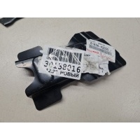 Кронштейн заднего крыла левый Toyota RAV 4 2005-2013 6165642020