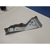 Кронштейн крепления брызговика правого Lexus NX Z10 2014- 5371342040