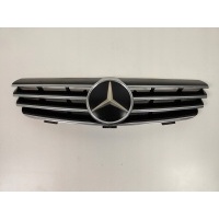 Мерседес clk w209 решетка радиатора под радар distronic в сборе оригинал . a2158800283
