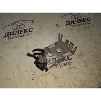кронштейн (сопут. товар) Audi A4 (B8) 2007-2015 2008 8K0971502C
