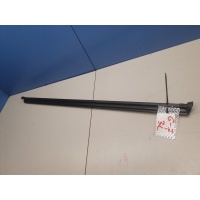Накладка стекла задней левой двери Volkswagen Golf 7 2012-2020 5G6839479B