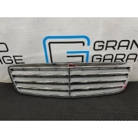 решетка радиатора Mercedes-Benz C-Class W203 2004 2038800123, A2038800123, 2038800483, A2038800483