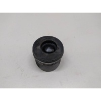 Поршень Renault Megane II (2003 - 2009) 120A17699R