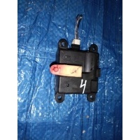сервопривод заслонок печки NISSAN DUALIS KNJ10 27730ET00A