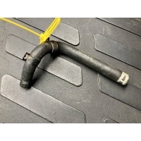 Патрубок (трубопровод, шланг) Volkswagen Touareg 2009 7L0121058C