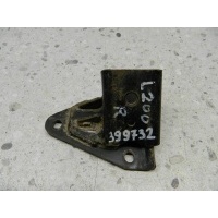 Кронштейн двигателя правый Mitsubishi Mitsubishi L200 (KB) 2006-2016 1091A080