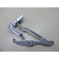 Петля крышки багажника Audi Audi A4 (B5) 1994-2001 8D5827301C