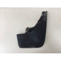 Брызговик задний правый Renault Renault Sandero 2014> 767488197R