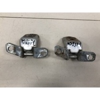 Петля двери задней правой нижняя Mazda Mazda Mazda 3 (BK) 2002-2009 E11272240, E11272240B